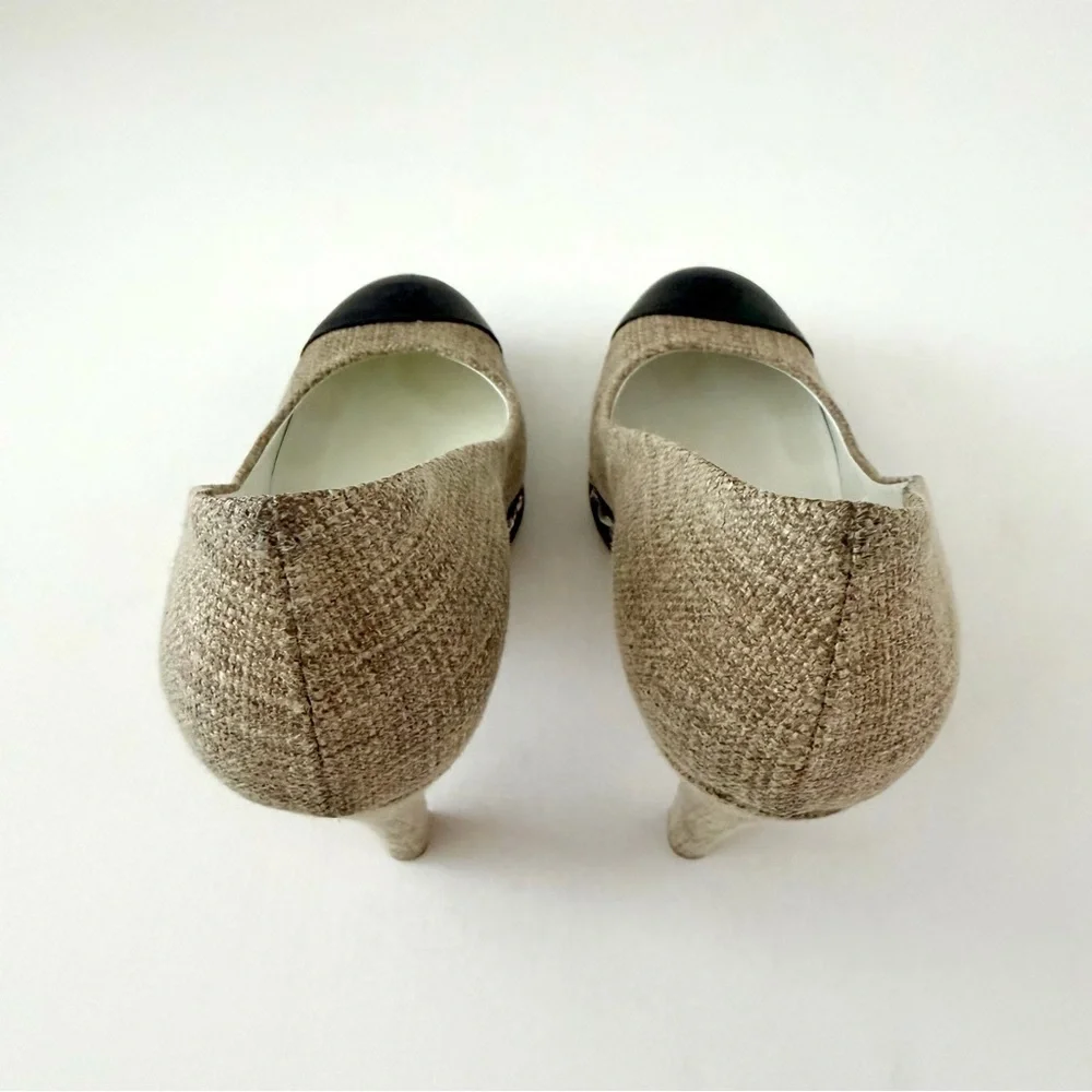 CHANEL | Beige Tweed & Black Cap Toe Platform Pumps with Chain Detail EU 37